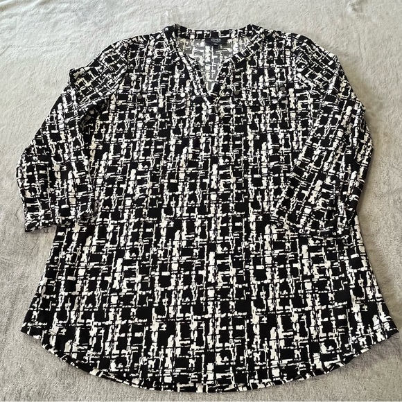 Jones New York Signature Black & White Blouse Top - Picture 5 of 10